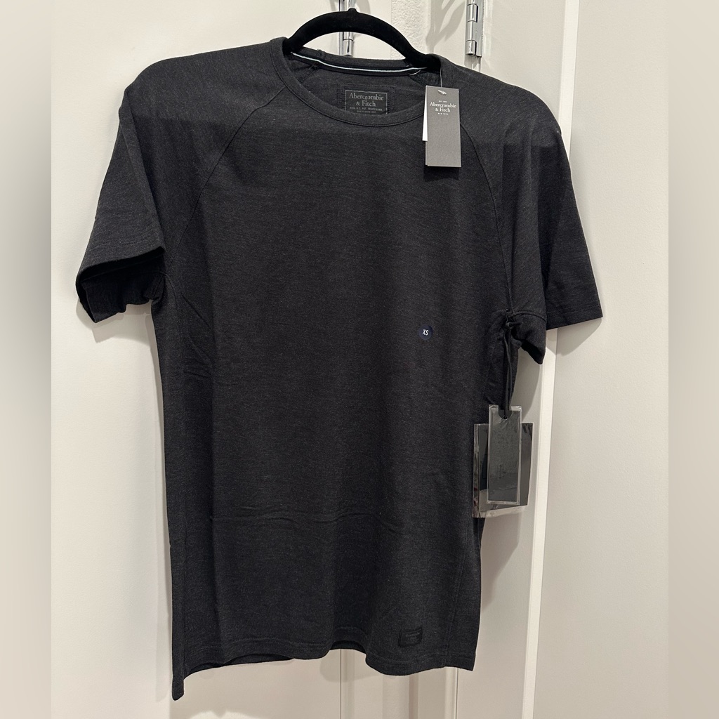 Abercrombie & Fitch Performance T-Shirt